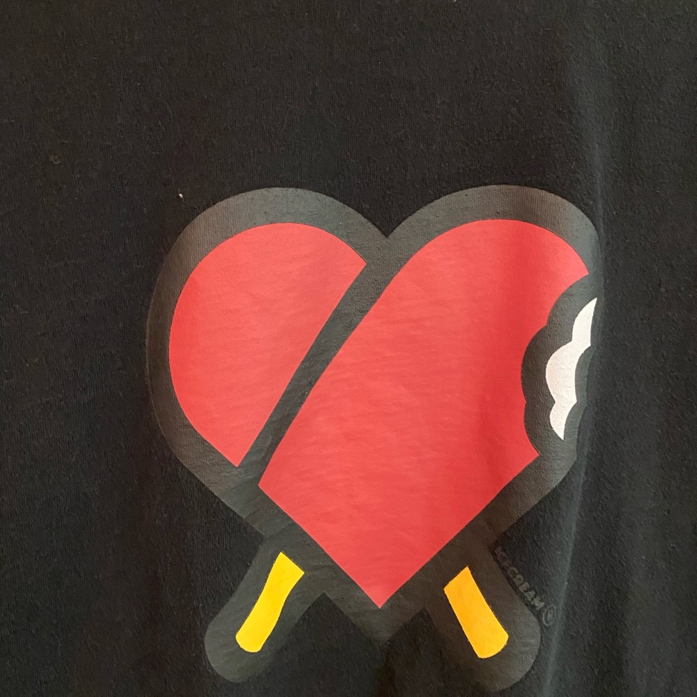 Ice Cream Brand Heart Tshirt.  Black XL size.